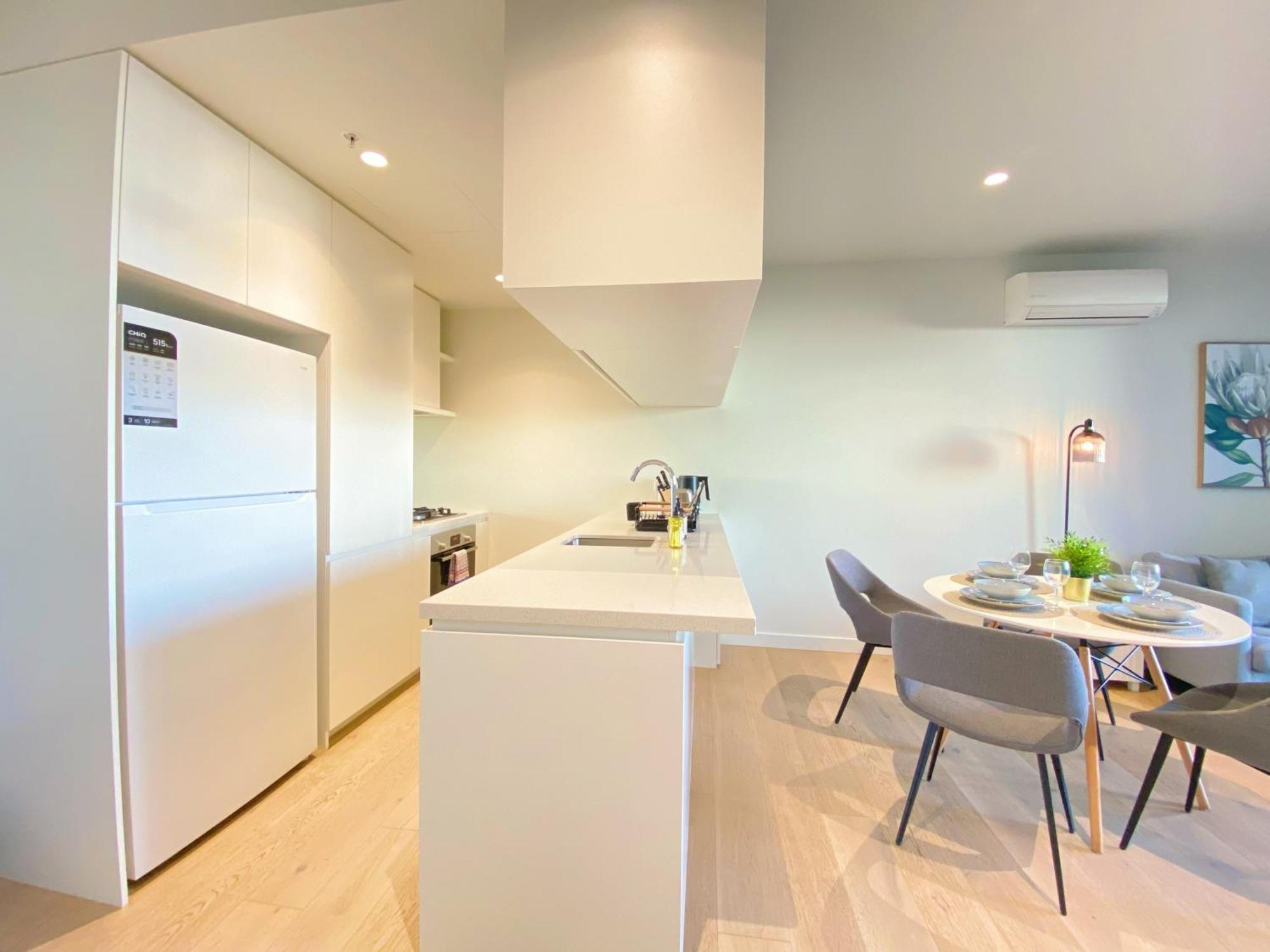 Modern Comfort - 2B2B With Balcony & Parking Melbourne Luaran gambar
