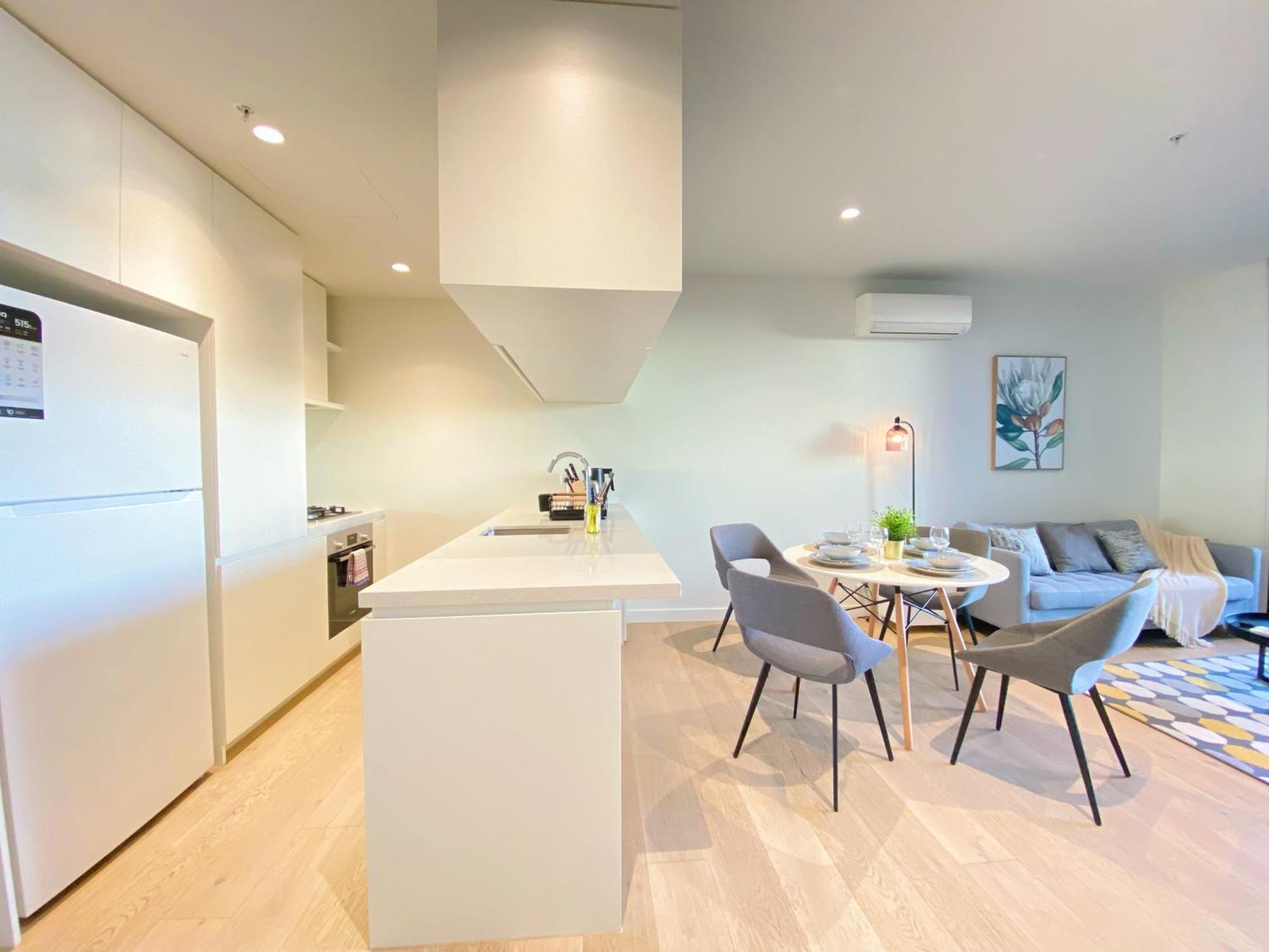 Modern Comfort - 2B2B With Balcony & Parking Melbourne Luaran gambar