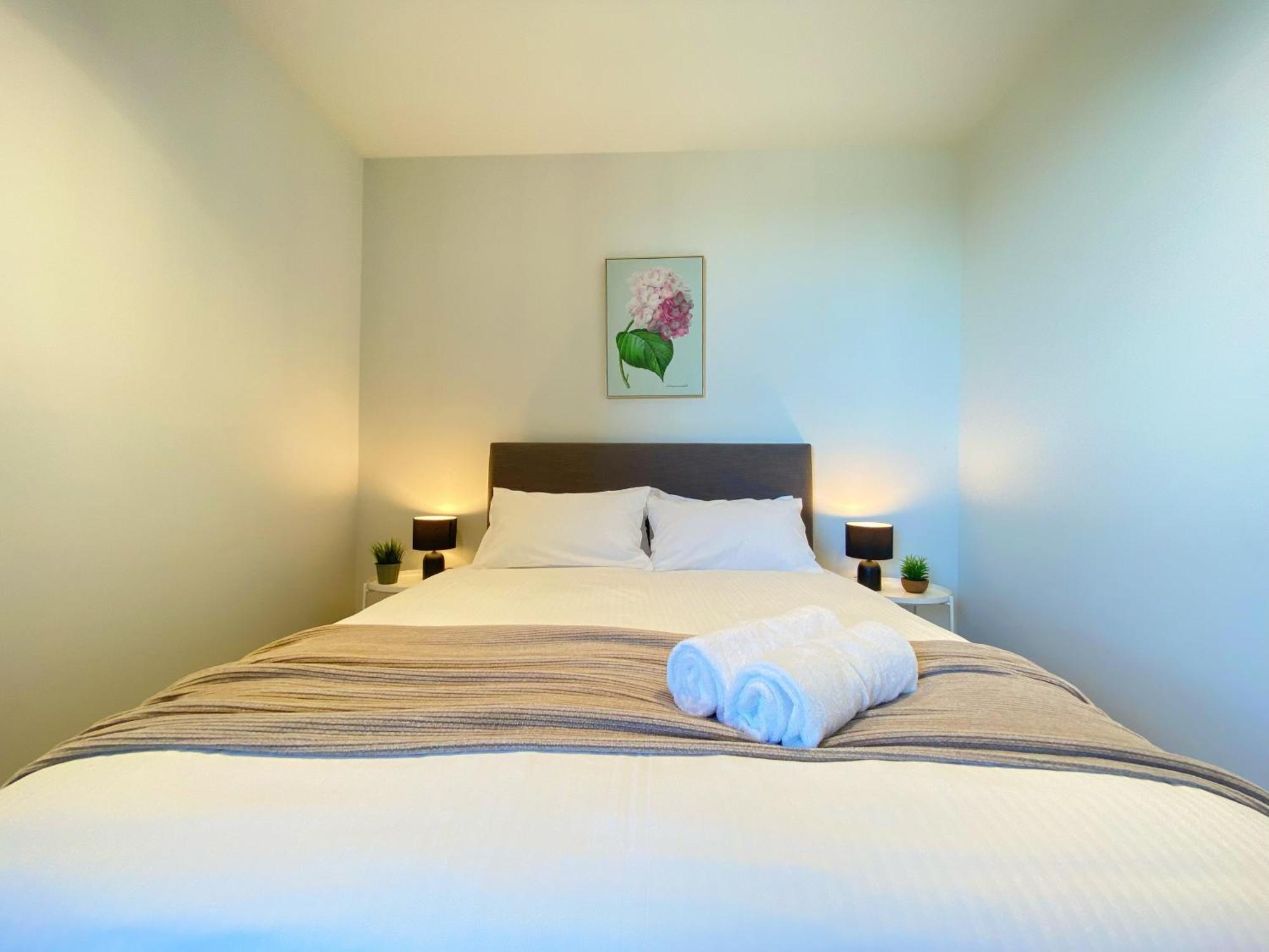Modern Comfort - 2B2B With Balcony & Parking Melbourne Luaran gambar